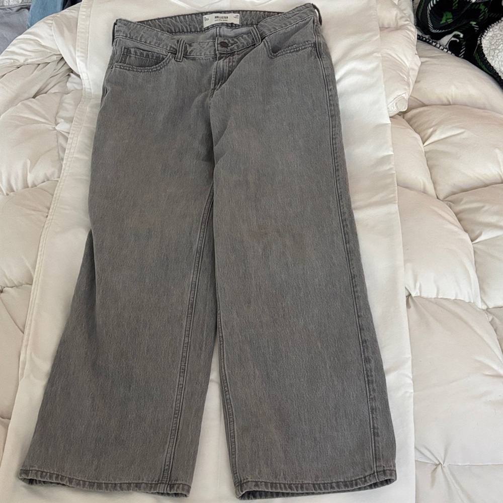 Hollister Low-Rise Baggy 8R w29